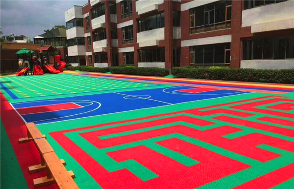 幼兒園地板在選購時一定要注意哪些方面？