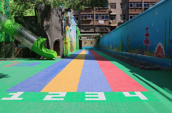 幼兒園懸浮地板上面可以停車(chē)行車(chē)嗎？